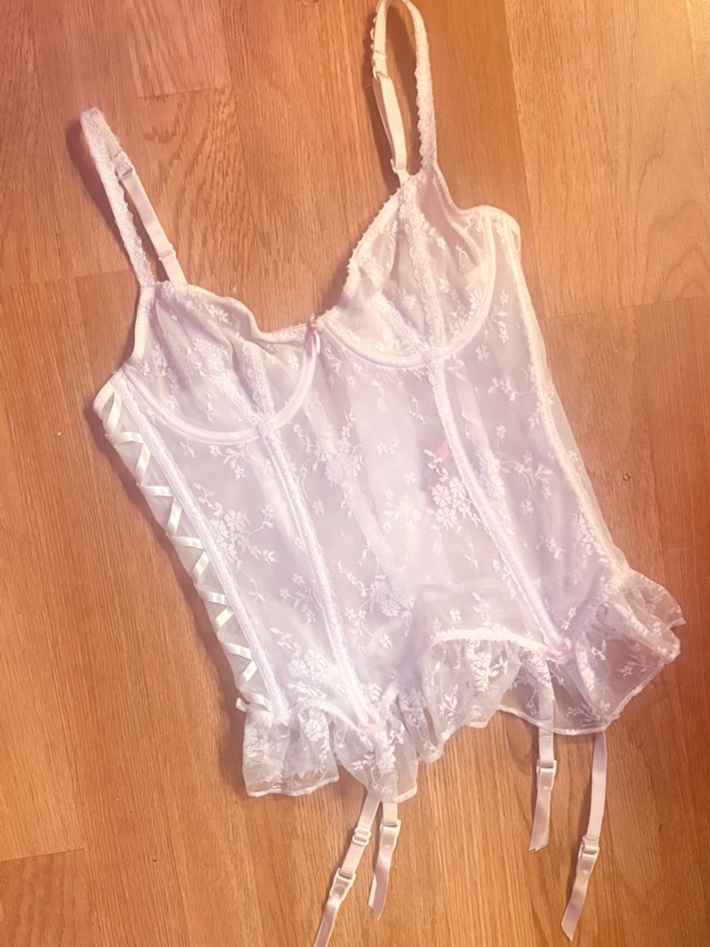 Betsy Johnson NWOT Sheer Lace Bustier Corset Top with Garter Straps 34B